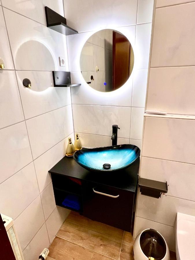 Stylish, Cozy & Quiet With One And Half In District 1 Apartamento Düsseldorf