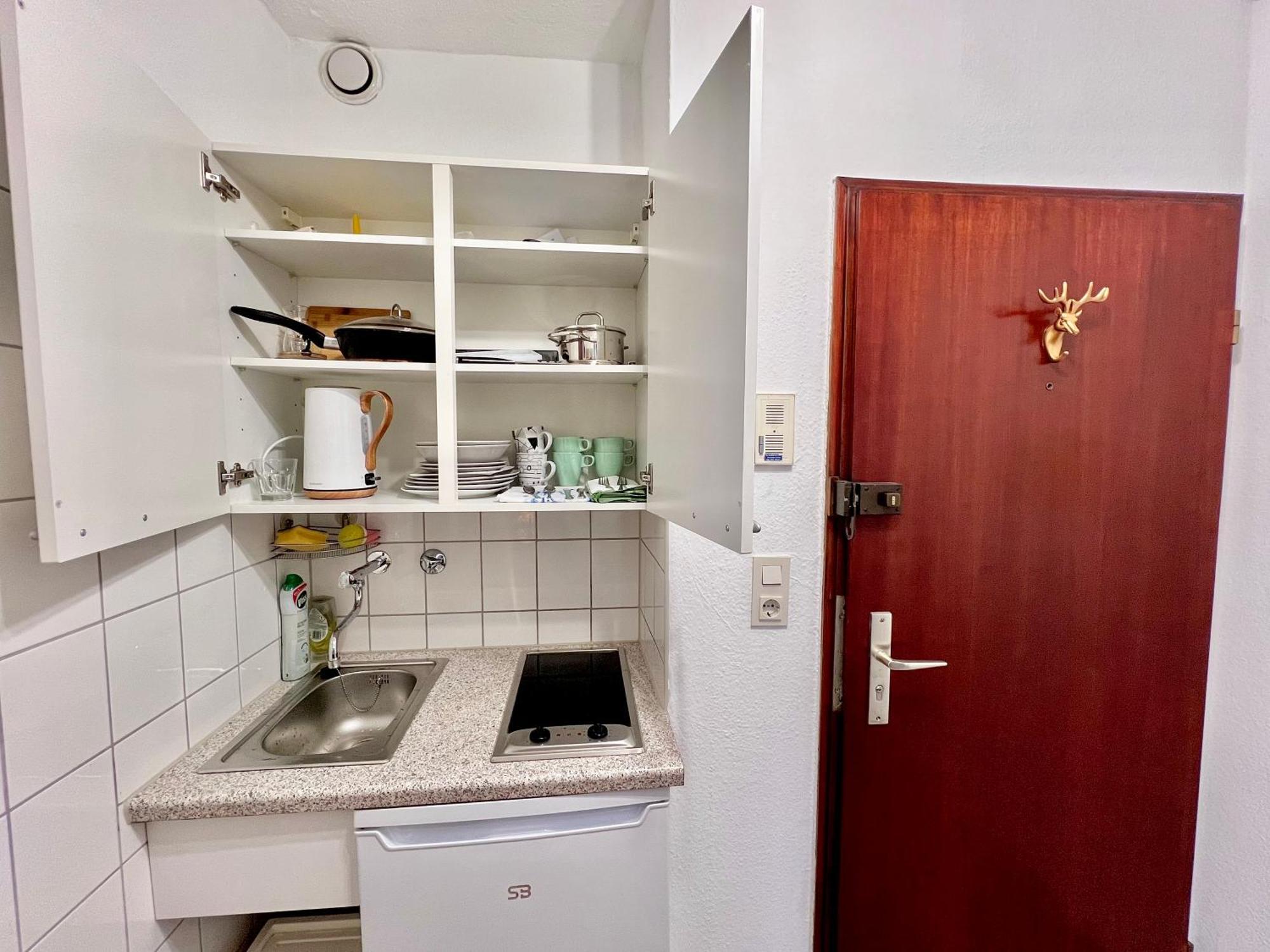 Stylish, Cozy & Quiet With One And Half In District 1 Apartamento *